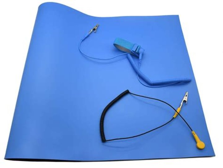 Anti-static mat