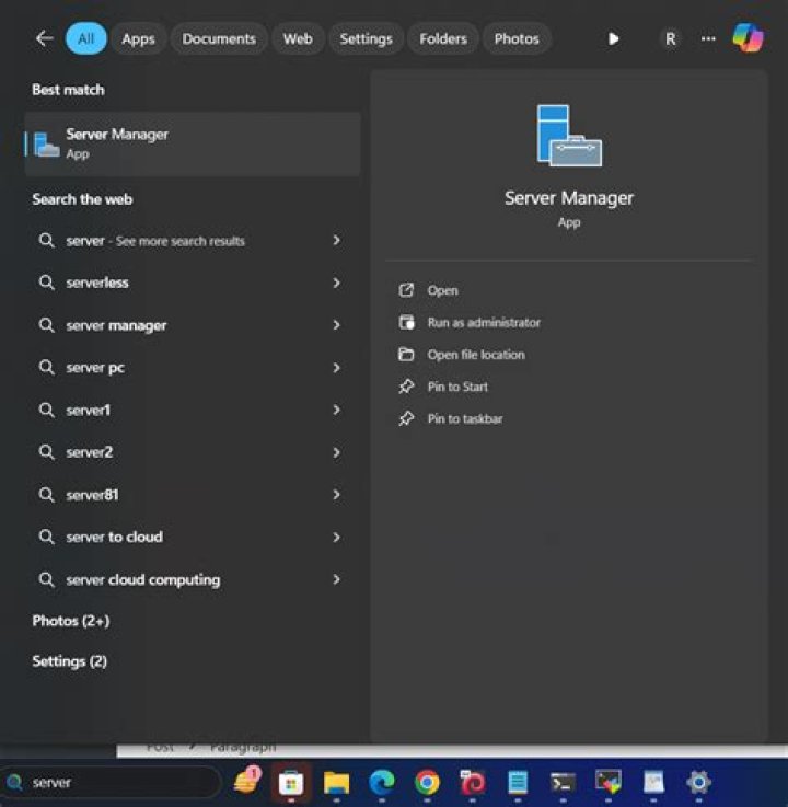 Arrow to open server settings