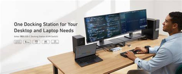 Dock station switching between desktop and laptop