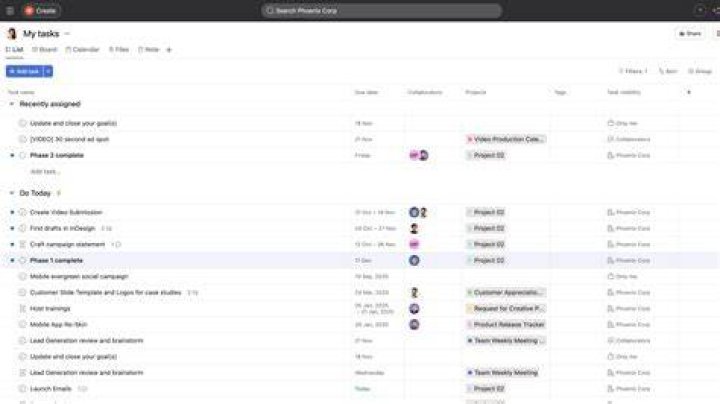 Filling out task details.