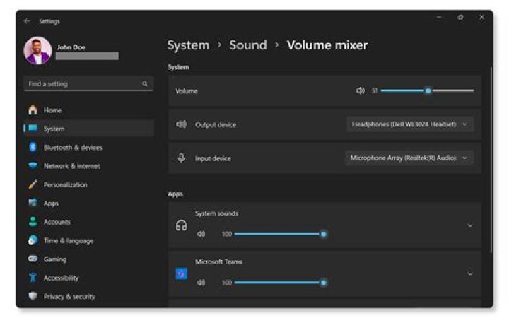 How can I lower the volume of my USB headphones?