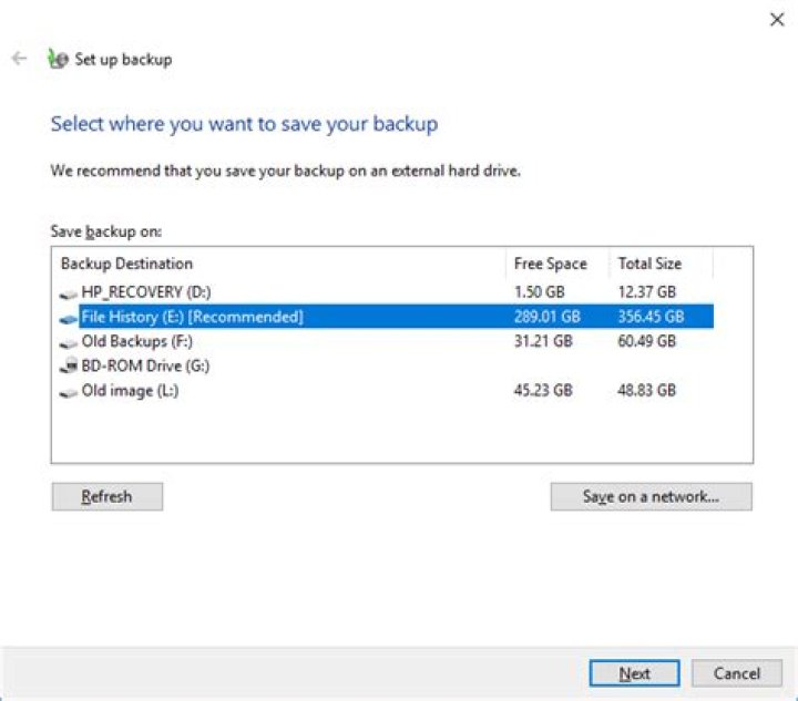 How to backup a local Windows 10 user profile and restore it in Windows 10?