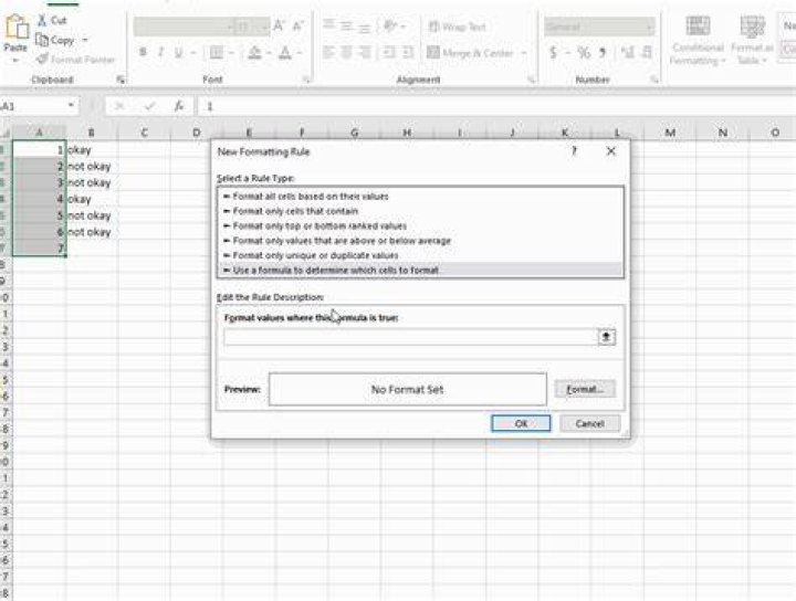 How to format a cell based on another cell value in Excel?