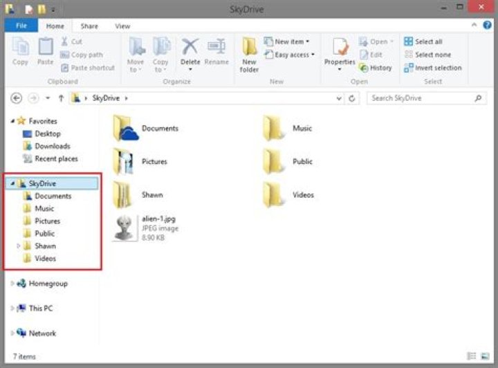 OneDrive in Explorer sidebar