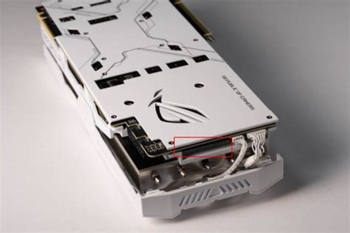 Rear end GPU pins