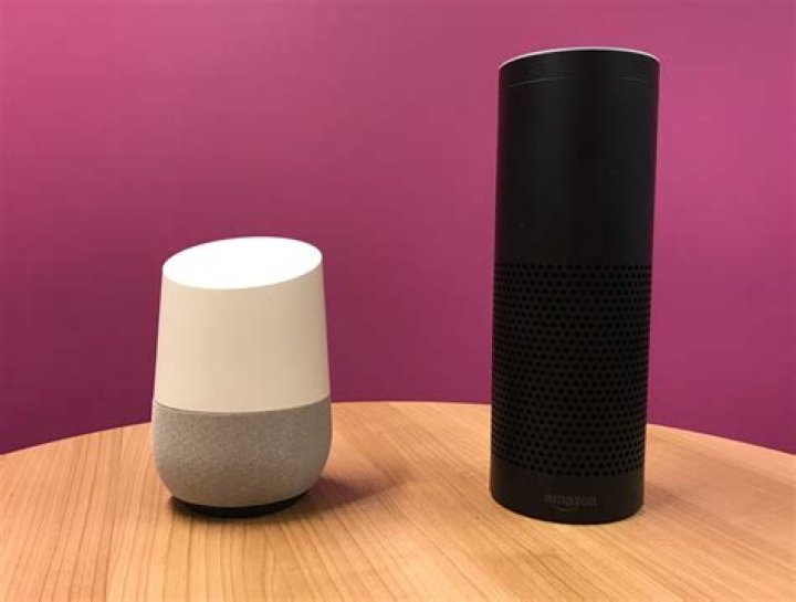 Speakers device is lonely.