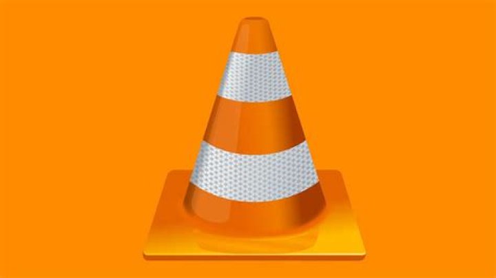 VLC's Media Information window for a flv file with AAC and H.264