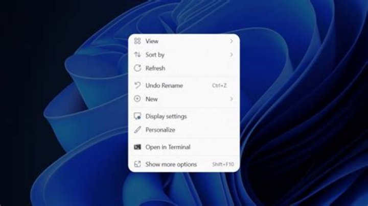 What is the point of right-click > Refresh on Windows desktop?