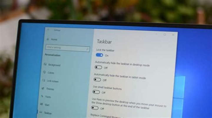 Windows 10 Taskbar Settings